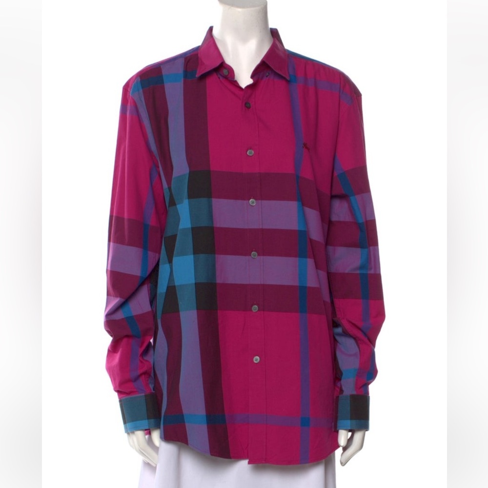 •Burberry Top